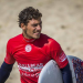 Alonso Correa clasificó a tercera ronda del surf en París 2024