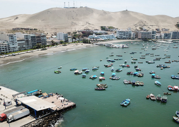 Repsol afirma que cumplió compromiso de playas aptas y compensaciones entregadas