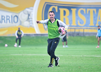 Guillermo Farré: "Sporting Cristal tiene que salir campeón siempre"