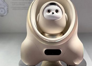 TCL presenta el primer robot modular Ai Me