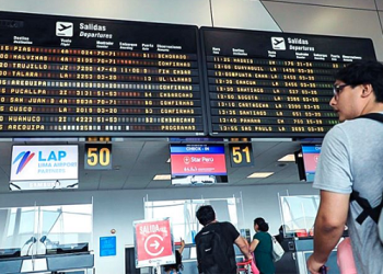 Emigración de peruanos rompería récords en 2024