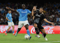 Nápoles pierde 2-1 en Como y cede liderato de Serie A al Inter